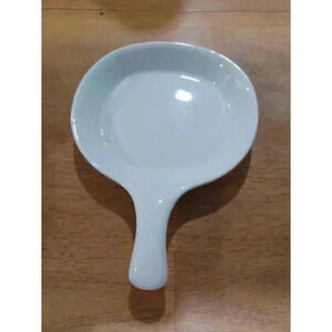 Vintage Hall China, # 1608 White Fry Pan, Handle Oven Ware, Breakfast skillet